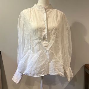 White quarter button Banana Republic blouse